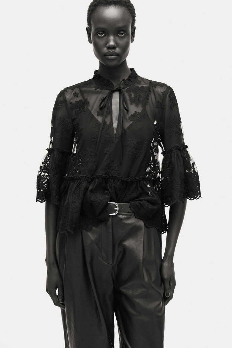 Blus renda