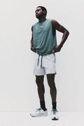Atasan vest olahraga Regular Fit dengan teknologi DryMove™